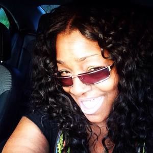 Meet your Posher, Pam